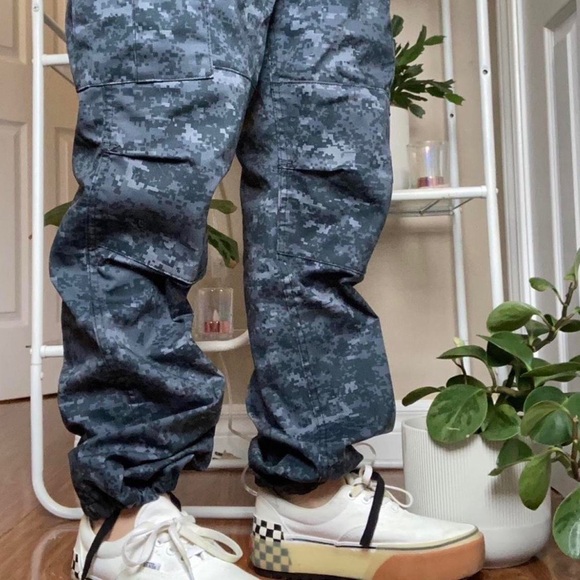 Digital army camo pants - Picture 3 of 3